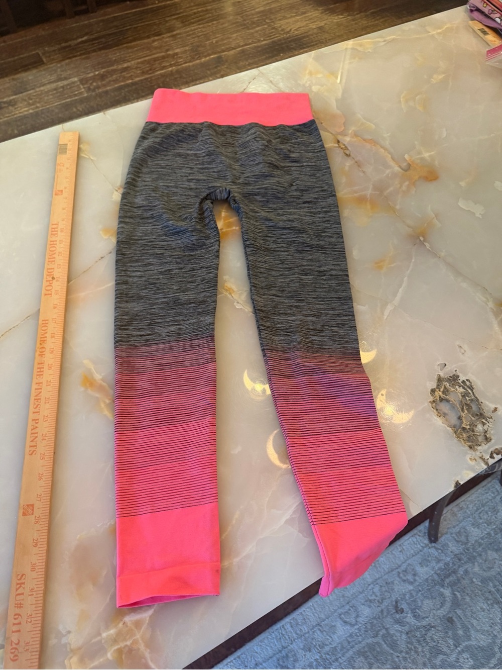 Womens Gray & Pink Ombre Active Leggings